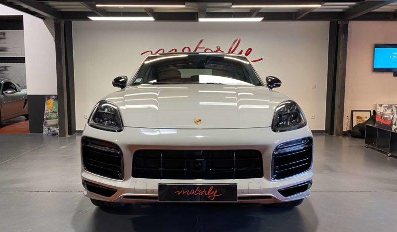 PORSCHE CAYENNE COUPE E-HYBRID – 462 CH plein