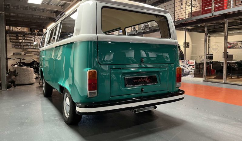 VOLKSWAGEN COMBI – T2 – 1977 plein