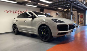 PORSCHE CAYENNE COUPE E-HYBRID – 462 CH plein