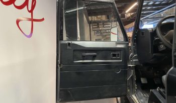 LAND ROVER – DEFENDER 90 – TD4 – E plein
