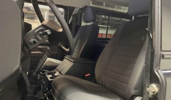 LAND ROVER – DEFENDER 90 – TD4 – E plein