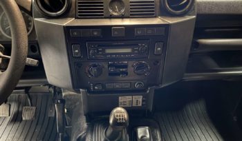 LAND ROVER – DEFENDER 90 – TD4 – E plein