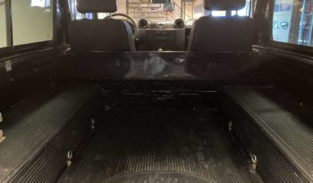 LAND ROVER – DEFENDER 90 – TD4 – E plein