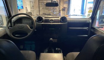 LAND ROVER – DEFENDER 90 – TD4 – E plein