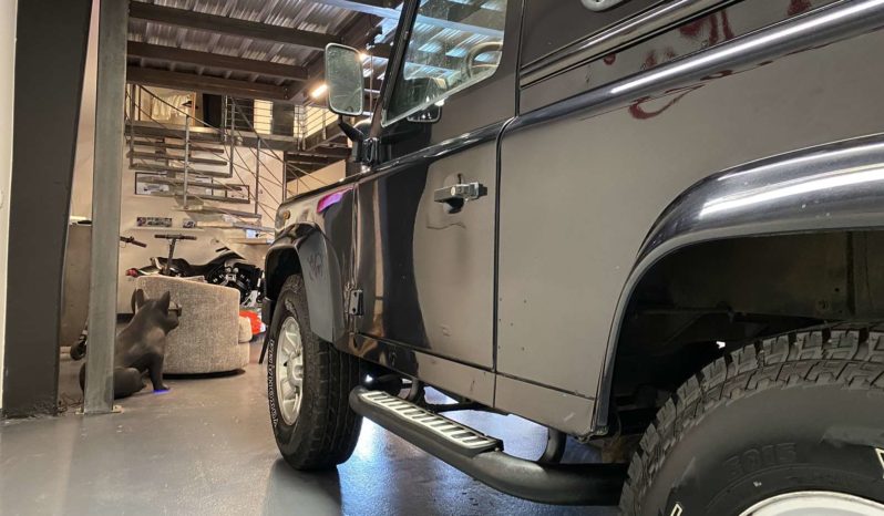 LAND ROVER – DEFENDER 90 – TD4 – E plein