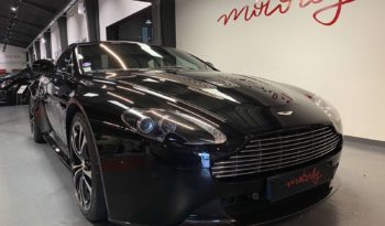 ASTON MARTIN V12 VANTAGE CARBON BLACK BVM full