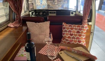 VOLKSWAGEN COMBI – T2 – 1972 plein