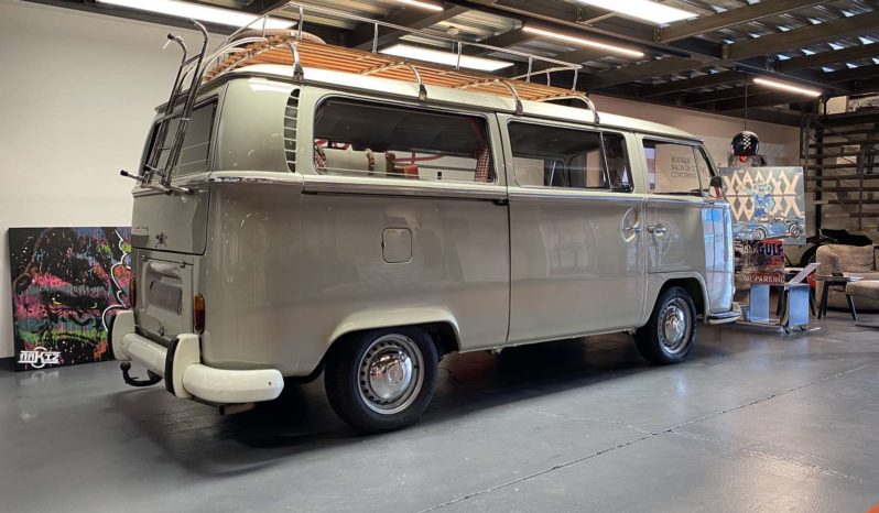 VOLKSWAGEN COMBI – T2 – 1972 plein