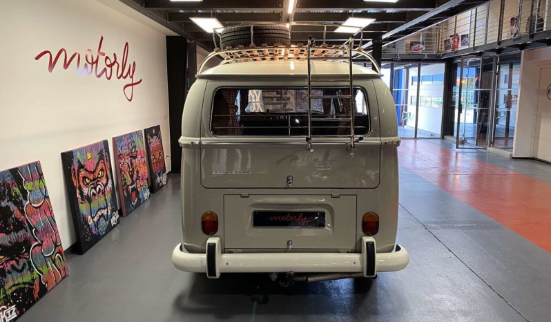 VOLKSWAGEN COMBI – T2 – 1972 plein
