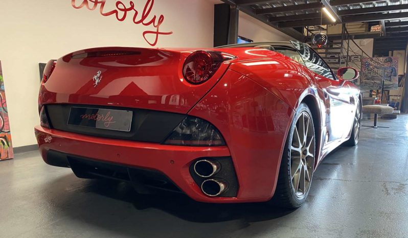FERRARI CALIFORNIA V8 4.3 – 490 CH plein