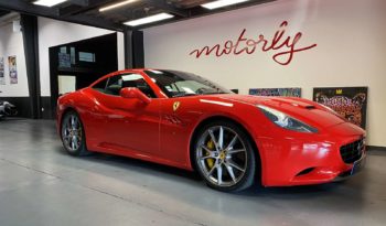 FERRARI CALIFORNIA V8 4.3 – 490 CH plein
