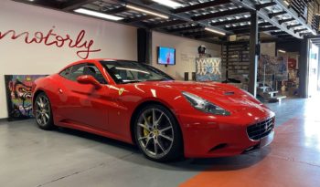 FERRARI CALIFORNIA V8 4.3 – 490 CH plein