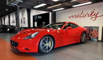 FERRARI CALIFORNIA V8 4.3 – 490 CH plein