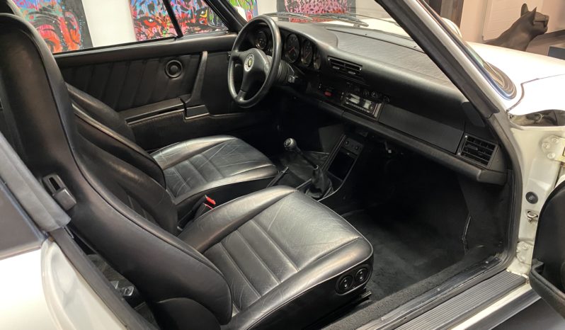 PORSCHE – 911 – 3.2 – TARGA – 231 CH – G50 – BVM plein