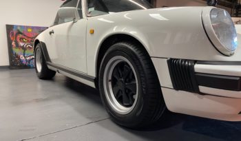 PORSCHE – 911 – 3.2 – TARGA – 231 CH – G50 – BVM plein