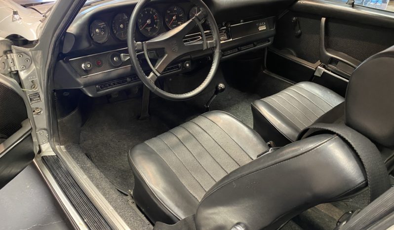 PORSCHE – 911 T – 2.2 – 1970 – BVM4 – 125 CH plein