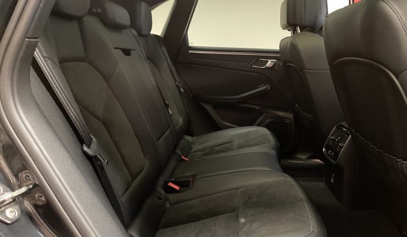 PORSCHE – MACAN – 2 – 2.0 TURBO – 245 CH – PDK plein