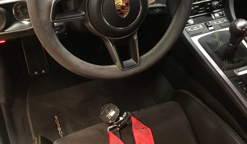 PORSCHE CAYMAN (981) – GT4- 3.8 – 385 CH – BVM 6 plein
