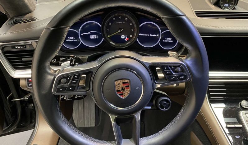 PORSCHE PANAMERA TURBO S E-HYBRIDE – 680 CH plein
