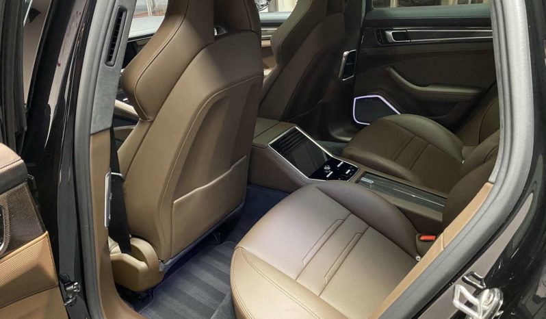 PORSCHE PANAMERA TURBO S E-HYBRIDE – 680 CH plein