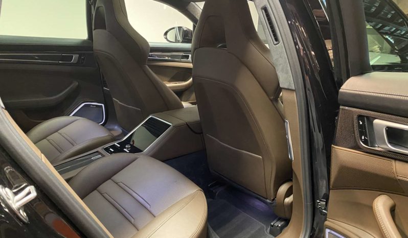 PORSCHE PANAMERA TURBO S E-HYBRIDE – 680 CH plein