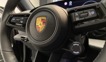 PORSCHE TAYCAN – 476 CH – PERFORMANCE PLUS – MY 22 plein