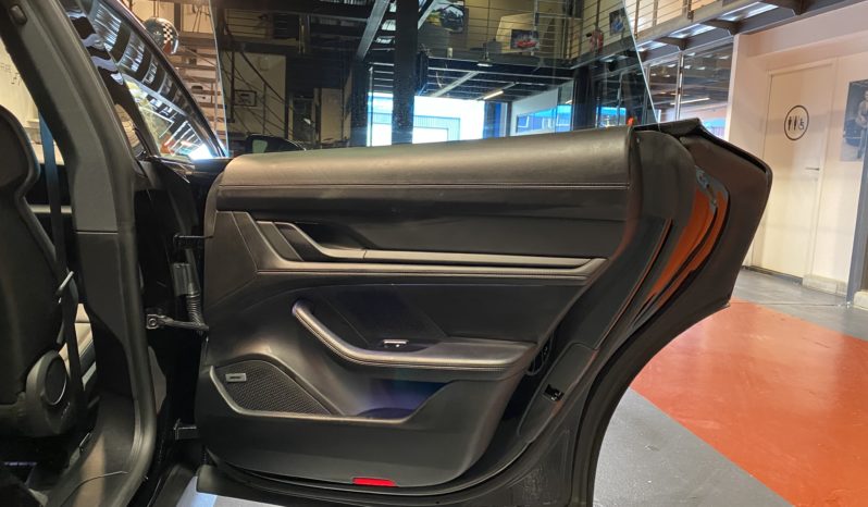 PORSCHE TAYCAN – 476 CH – PERFORMANCE PLUS – MY 22 plein