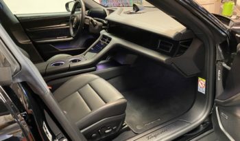 PORSCHE TAYCAN – 476 CH – PERFORMANCE PLUS – MY 22 plein