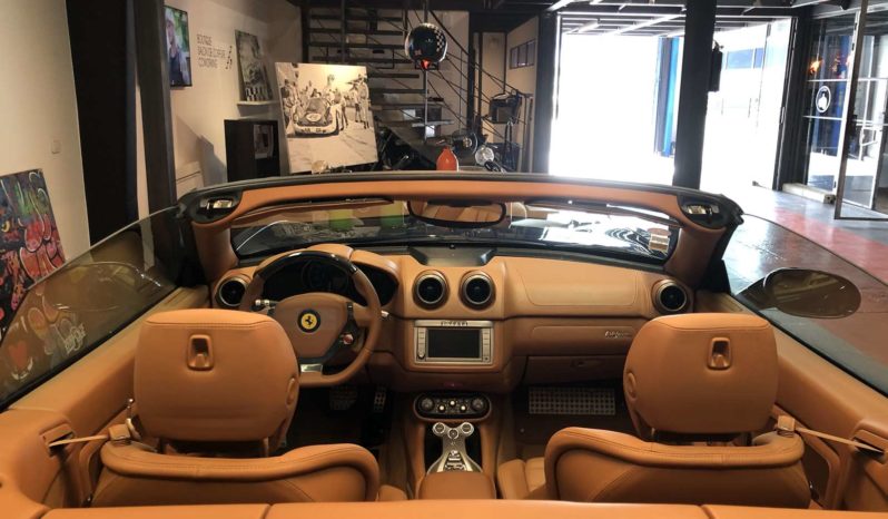 FERRARI – CALIFORNIA – V8 4.3 – 490CH – ROB7 plein