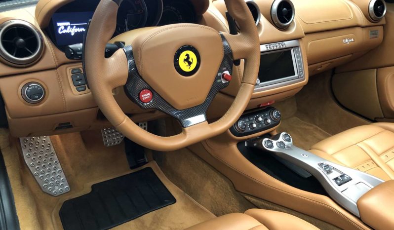 FERRARI – CALIFORNIA – V8 4.3 – 490CH – ROB7 plein