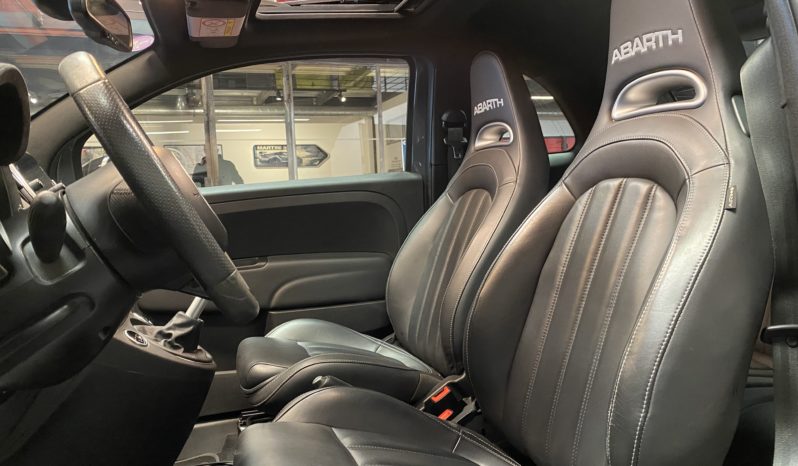 ABARTH 595 1.4 TURBO T-JET – 180CH – BVM plein