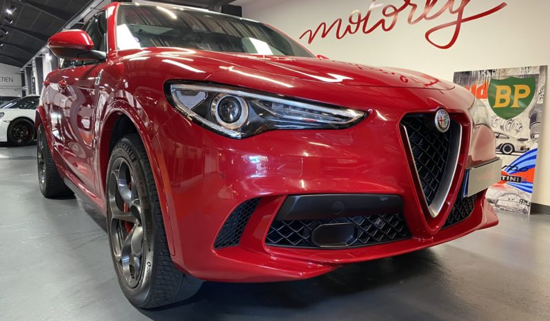 ALFA ROMEO STELVIO QUADRIFOGLIO Q4 2.9 V6 510CH AT8 plein