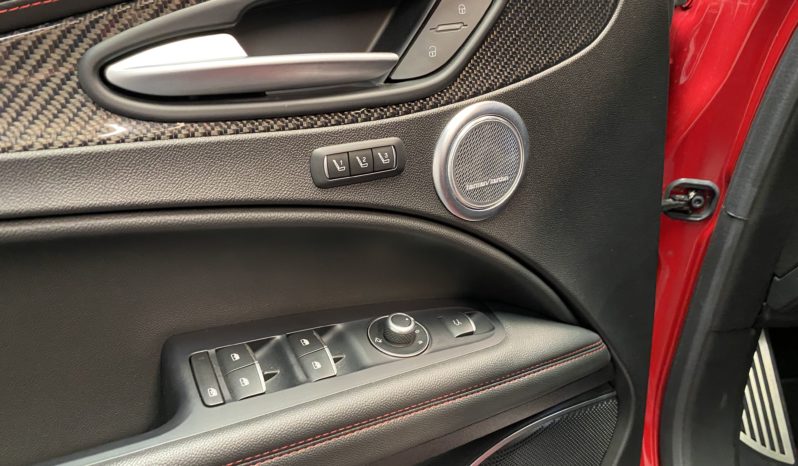 ALFA ROMEO STELVIO QUADRIFOGLIO Q4 2.9 V6 510CH AT8 plein