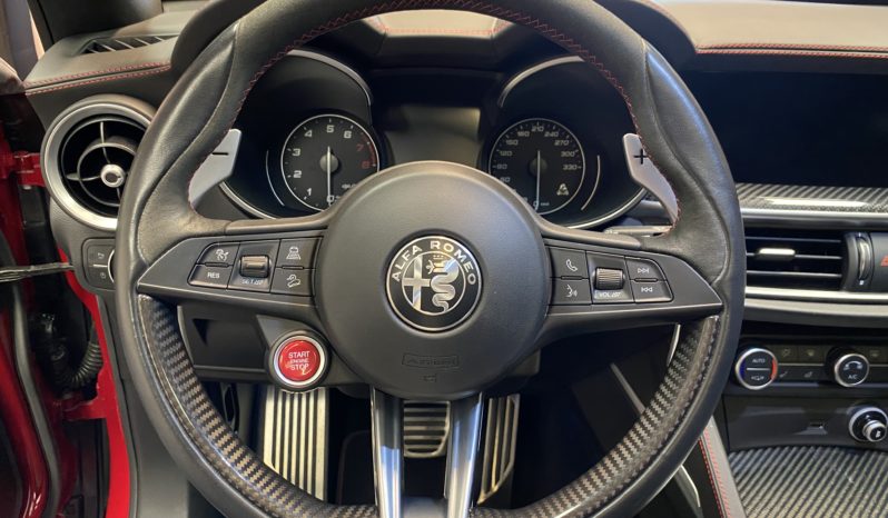 ALFA ROMEO STELVIO QUADRIFOGLIO Q4 2.9 V6 510CH AT8 plein