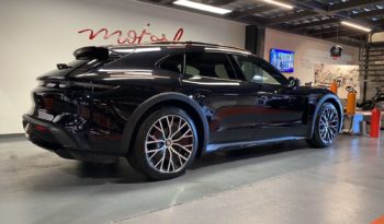 PORSCHE TAYCAN CROSS TURISMO 4 – 476 CH – PERFORMANCE PLUS – MY 22 plein