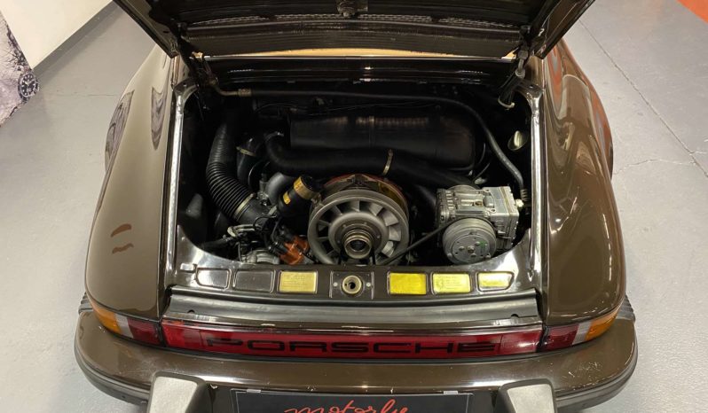PORSCHE 911 SC 3.0 – BVM- 180 CH plein