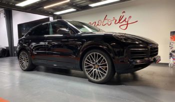 PORSCHE CAYENNE COUPE E-HYBRID 3.0 – V6 – 462 CH plein