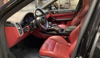 PORSCHE CAYENNE COUPE E-HYBRID 3.0 – V6 – 462 CH plein