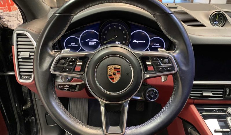 PORSCHE CAYENNE COUPE E-HYBRID 3.0 – V6 – 462 CH plein
