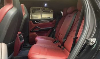 PORSCHE CAYENNE COUPE E-HYBRID 3.0 – V6 – 462 CH plein