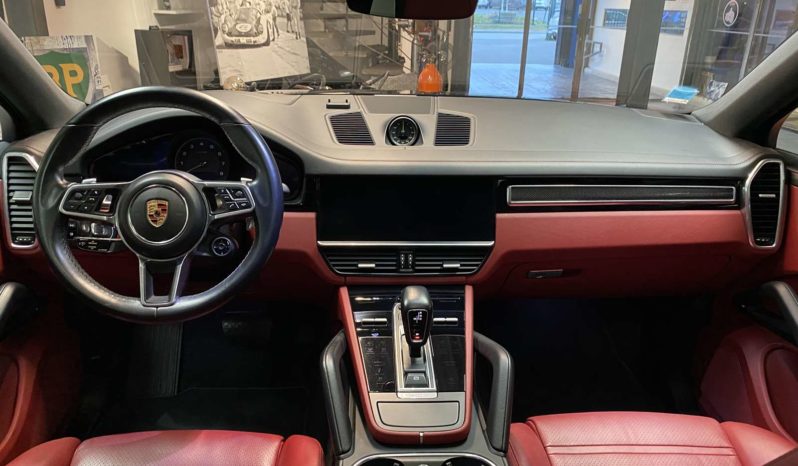 PORSCHE CAYENNE COUPE E-HYBRID 3.0 – V6 – 462 CH plein