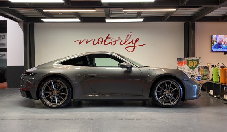 PORSCHE 911 (992) CARRERA 4 – 3.0 – 385 CH – PDK plein