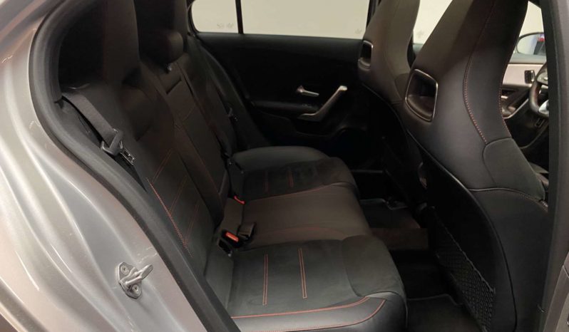 MERCEDES BENZ A 250 E AMG LINE – 218 CH – 8G-DCT plein