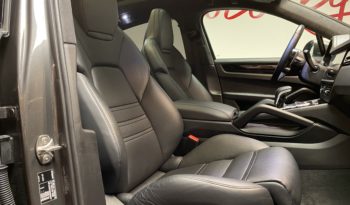 PORSCHE CAYENNE COUPE E-HYBRID 3.0 – V6 – 462 CH plein