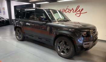 LAND ROVER DEFENDER 110 – 3.0 – D300 X-DYNAMIC SE plein