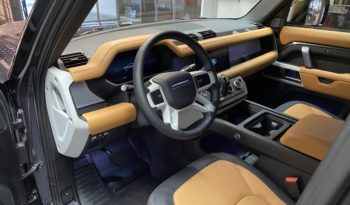 LAND ROVER DEFENDER 110 – 3.0 – D300 X-DYNAMIC SE plein