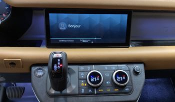 LAND ROVER DEFENDER 110 – 3.0 – D300 X-DYNAMIC SE plein