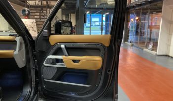 LAND ROVER DEFENDER 110 – 3.0 – D300 X-DYNAMIC SE plein