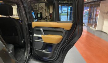 LAND ROVER DEFENDER 110 – 3.0 – D300 X-DYNAMIC SE plein