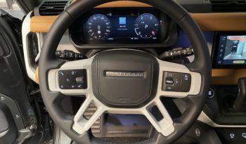 LAND ROVER DEFENDER 110 – 3.0 – D300 X-DYNAMIC SE plein